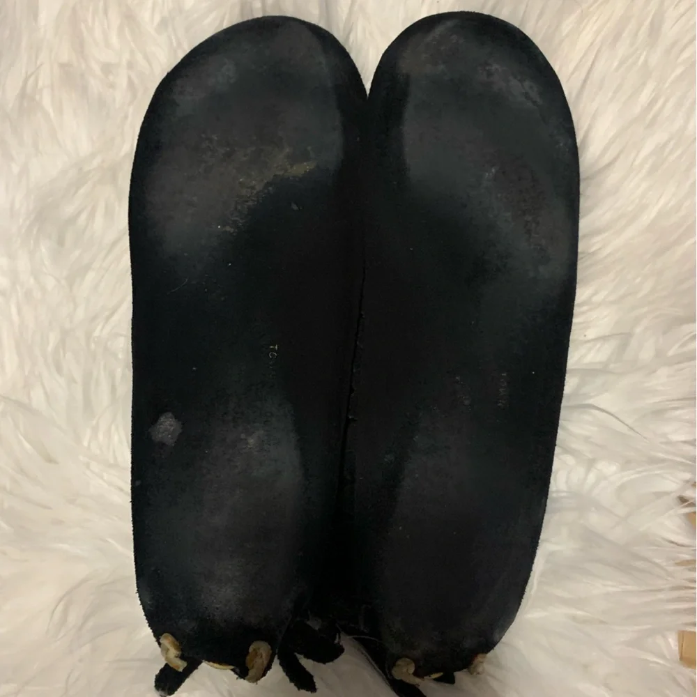 Vintage black moccasins with brown trim and black fringe, Size 9 - Picture 4 of 7